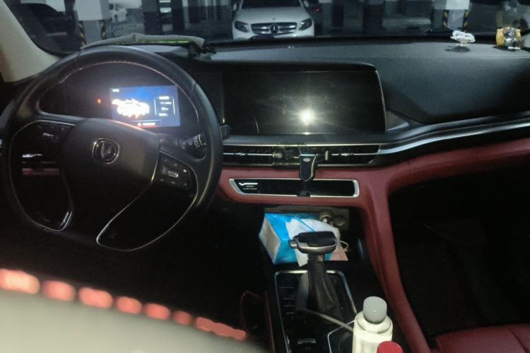 Used CHANGAN CS75 PLUS 2020 1.5T Automatic Luxury Version Center Console