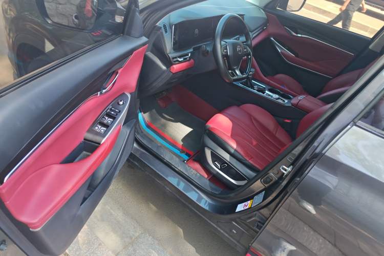 Used CHANGAN CS75 PLUS 2020 1.5T Automatic Luxury Version Driver Seat