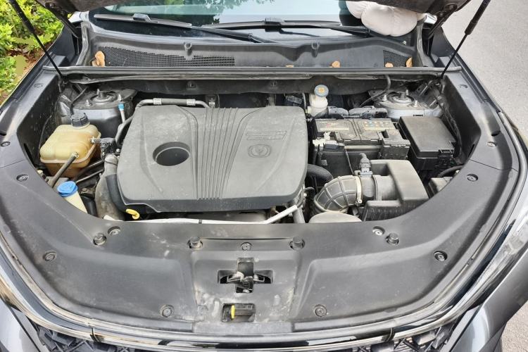 Used CHANGAN CS75 PLUS 2020 2.0T Automatic Flagship Edition Engine Bay