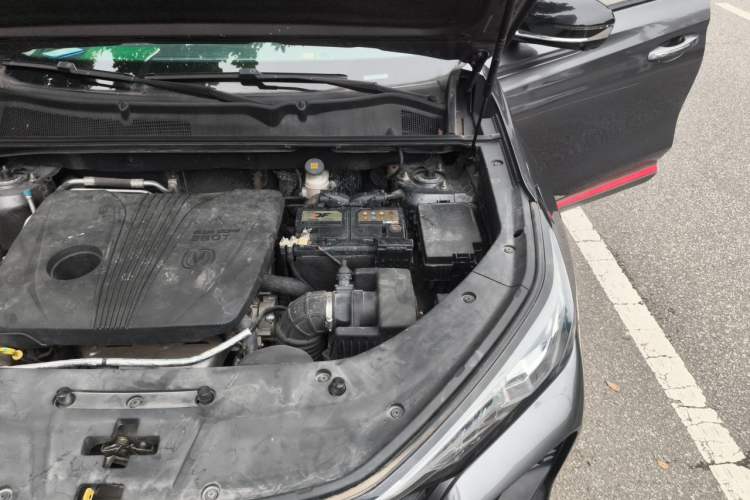 Used CHANGAN CS75 PLUS 2020 2.0T Automatic Pilot Version Engine Bay Left