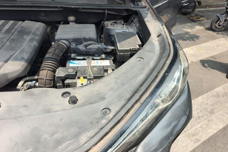 Used CHANGAN CS75 PLUS 2020 1.5T Automatic Luxury Version Engine Bay Left