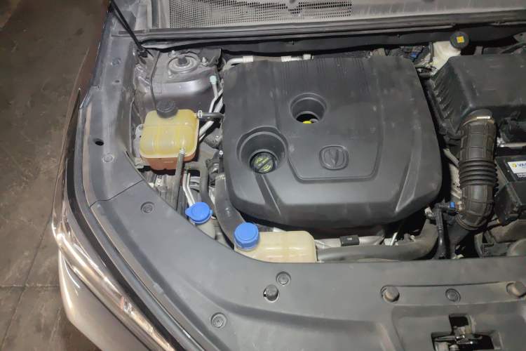 Used CHANGAN CS75 PLUS 2020 1.5T Automatic Prestige Edition Engine Bay Right