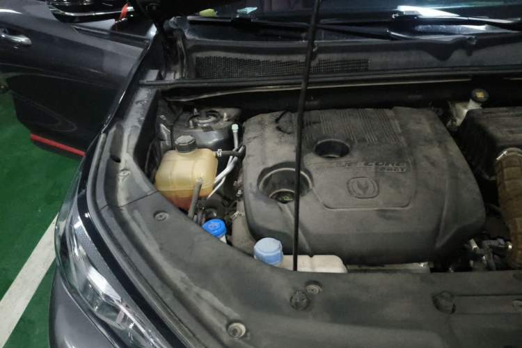Used CHANGAN CS75 PLUS 2020 1.5T Automatic Luxury Version Engine Bay Right