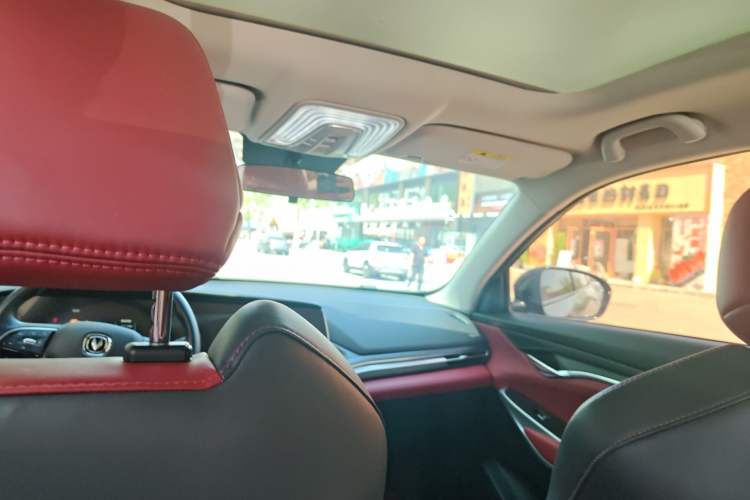 Used CHANGAN CS75 PLUS 2020 1.5T Automatic Luxury Version Headliner