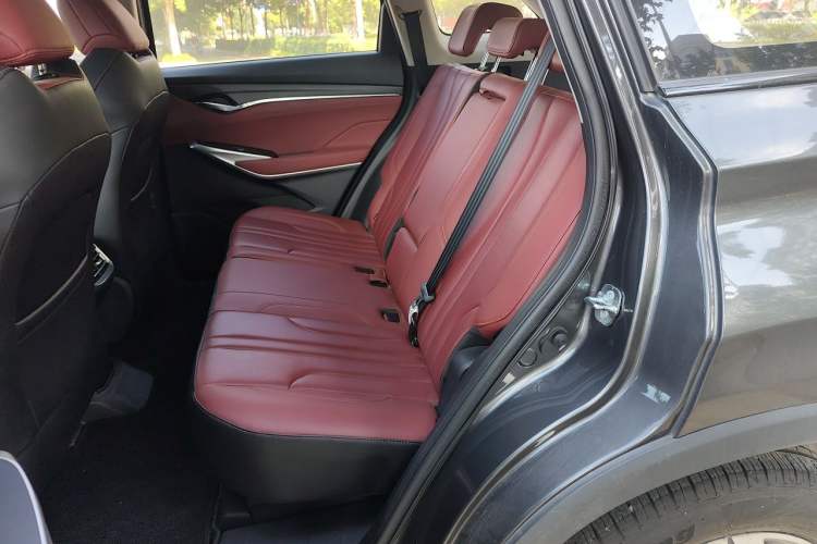 Used CHANGAN CS75 PLUS 2020 1.5T Automatic Luxury Version Left Rear Seat