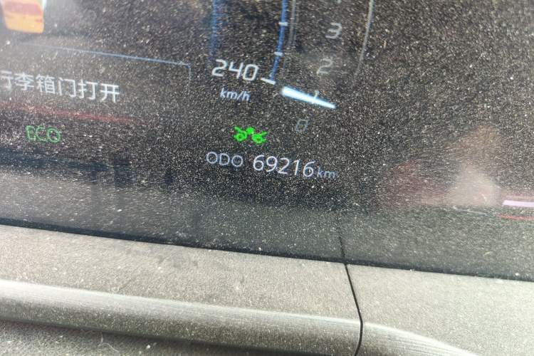 Used CHANGAN CS75 PLUS 2020 2.0T Automatic Pilot Version Odometer Close Up