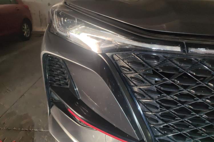 Used CHANGAN CS75 PLUS 2020 1.5T Automatic Prestige Edition Right Front Headlight
