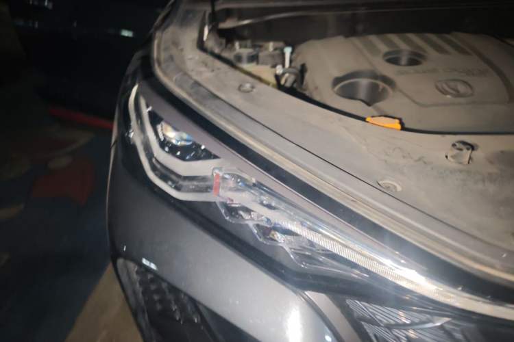 Used CHANGAN CS75 PLUS 2020 1.5T Automatic Prestige Edition Right Front Headlight