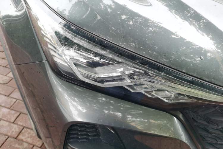 Used CHANGAN CS75 PLUS 2020 1.5T Automatic Luxury Version Right Front Headlight