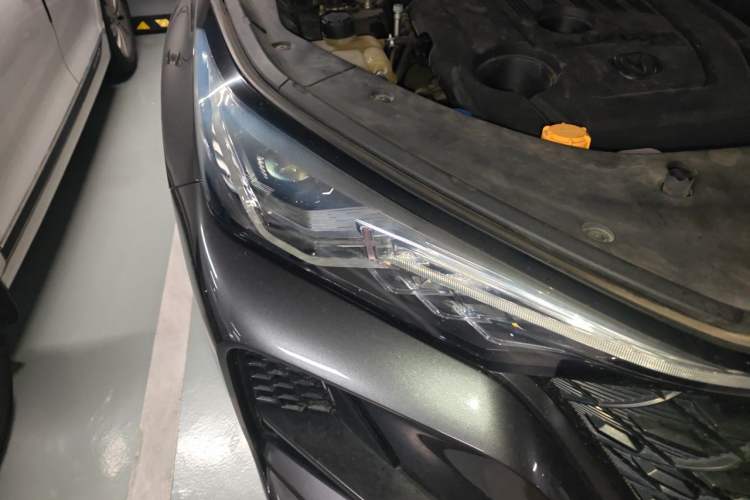 Used CHANGAN CS75 PLUS 2020 1.5T Automatic Prestige Edition Right Front Headlight