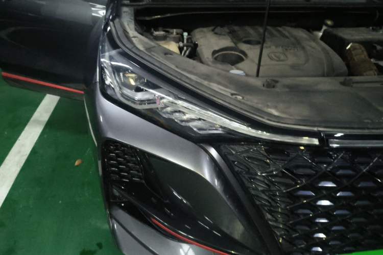 Used CHANGAN CS75 PLUS 2020 1.5T Automatic Luxury Version Right Front Headlight