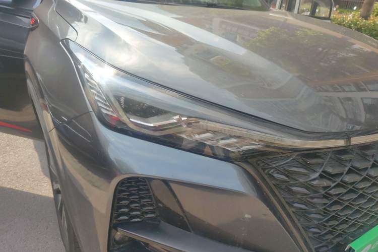 Used CHANGAN CS75 PLUS 2020 2.0T Automatic Flagship Edition Right Front Headlight