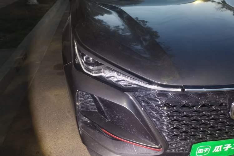 Used CHANGAN CS75 PLUS 2020 1.5T Automatic Prestige Edition Right Front Headlight