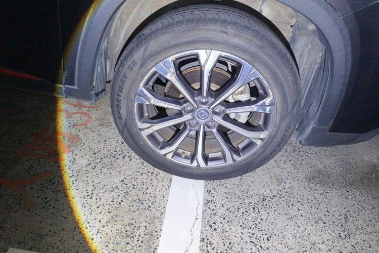 Used CHANGAN CS75 PLUS 2020 2.0T Automatic Pilot Version Right Front Wheel Hub