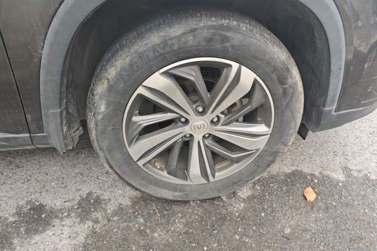 Used CHANGAN CS75 PLUS 2020 1.5T Automatic Prestige Edition Right Front Wheel Hub