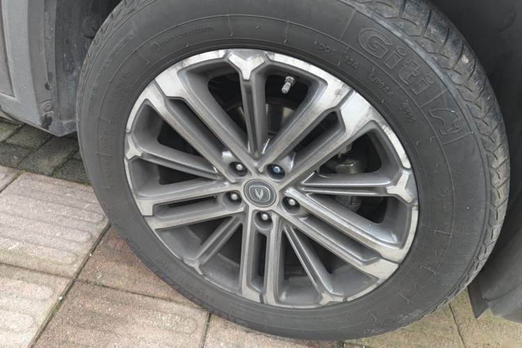 Used CHANGAN CS75 PLUS 2020 1.5T Automatic Prestige Edition Right Front Wheel Hub