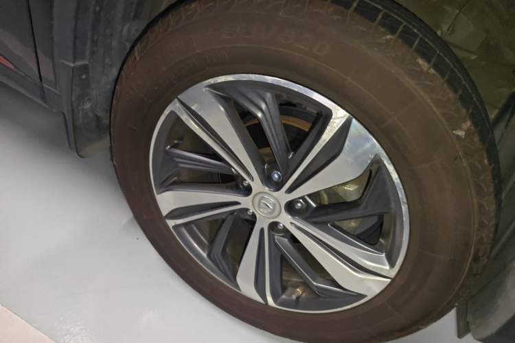 Used CHANGAN CS75 PLUS 2020 1.5T Automatic Prestige Edition Right Front Wheel Hub