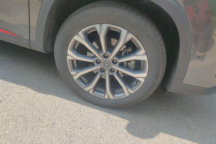Used CHANGAN CS75 PLUS 2020 2.0T Automatic Flagship Edition Right Front Wheel Hub