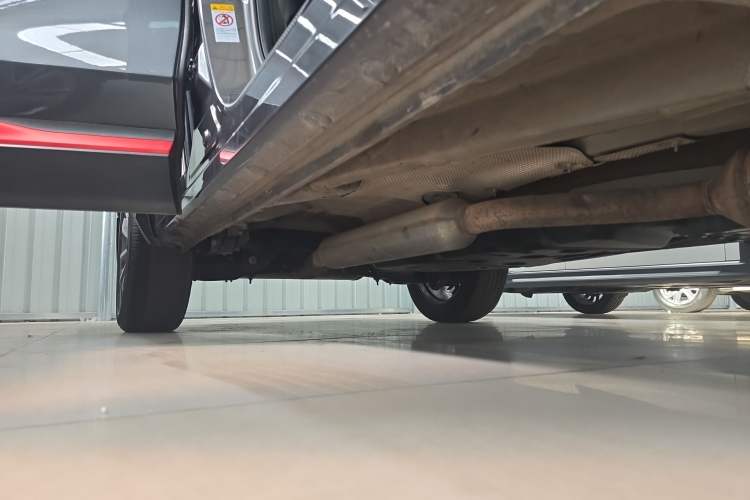 Used CHANGAN CS75 PLUS 2020 2.0T Automatic Pilot Version Right Side Sill