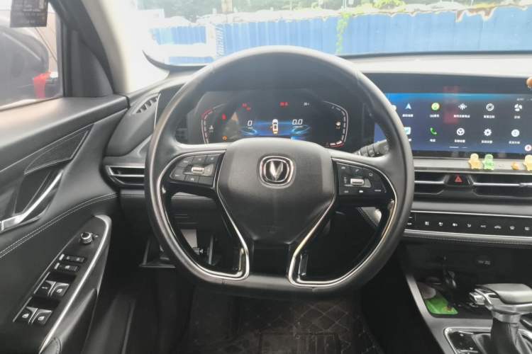 Used CHANGAN CS75 PLUS 2020 1.5T Automatic Luxury Version Steering Wheel