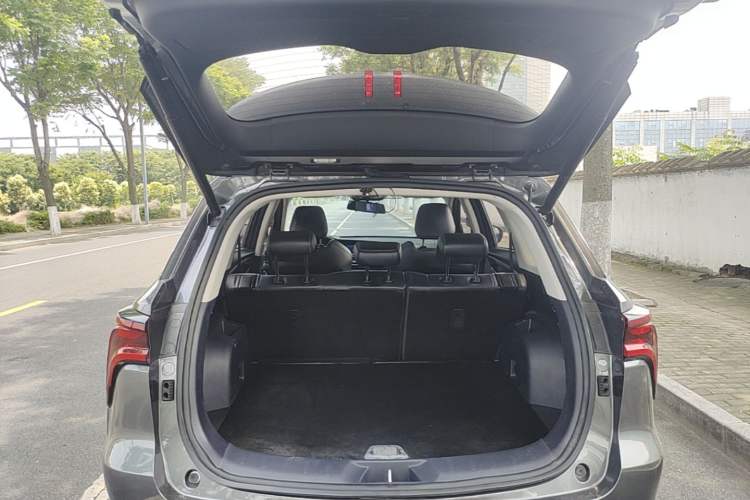 Used CHANGAN CS75 PLUS 2020 1.5T Automatic Prestige Edition Trunk