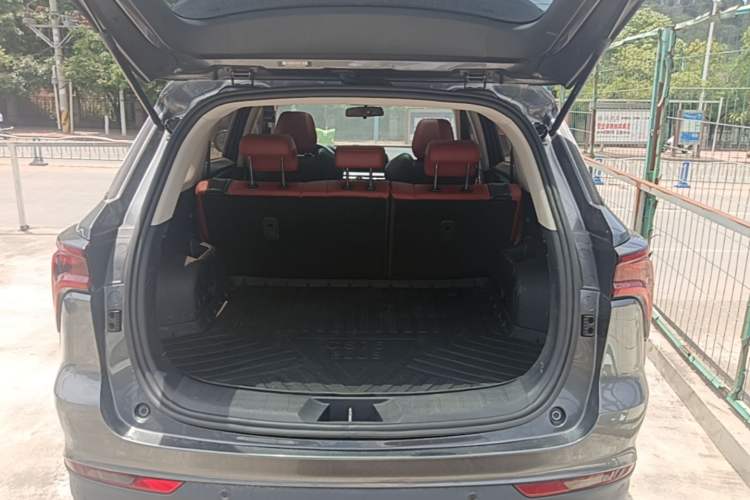 Used CHANGAN CS75 PLUS 2020 1.5T Automatic Luxury Version Trunk
