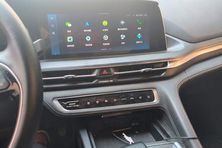 Used CHANGAN CS75 PLUS 2020 2.0T Automatic Pilot Version Audio And AC Panel