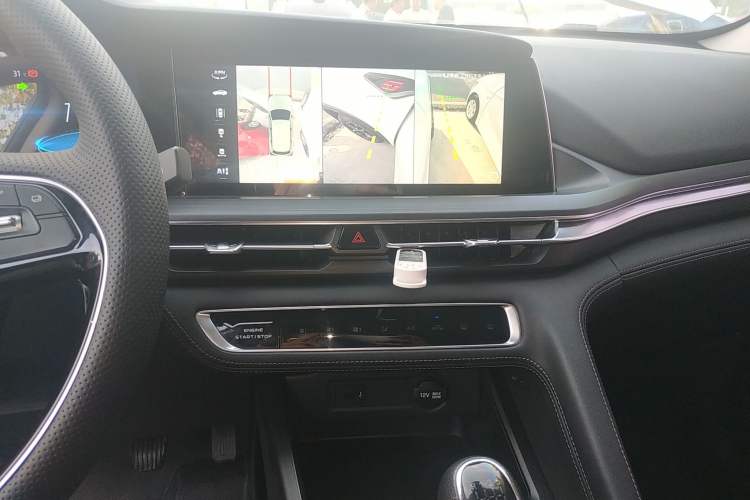 Used CHANGAN CS75 PLUS 2020 1.5T Manual Luxury Version Audio And AC Panel