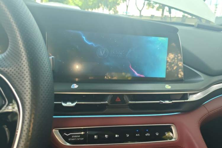 Used CHANGAN CS75 PLUS 2020 2.0T Automatic Pilot Version Audio And AC Panel