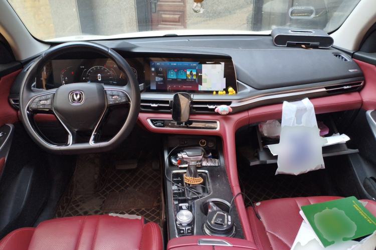 Used CHANGAN CS75 PLUS 2020 1.5T Automatic Luxury Version Center Console