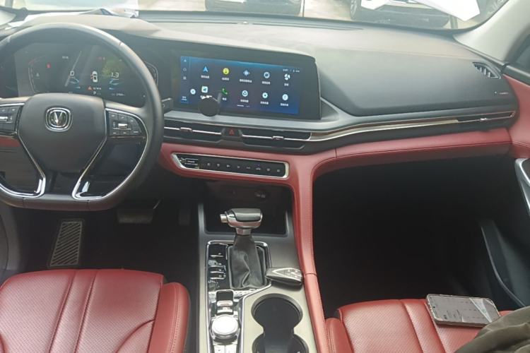 Used CHANGAN CS75 PLUS 2020 1.5T Automatic Luxury Version Center Console