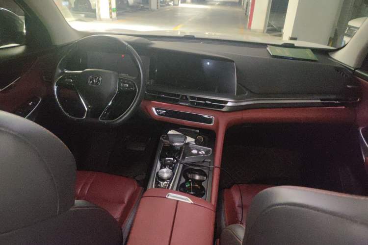 Used CHANGAN CS75 PLUS 2020 2.0T Automatic Flagship Edition Center Console