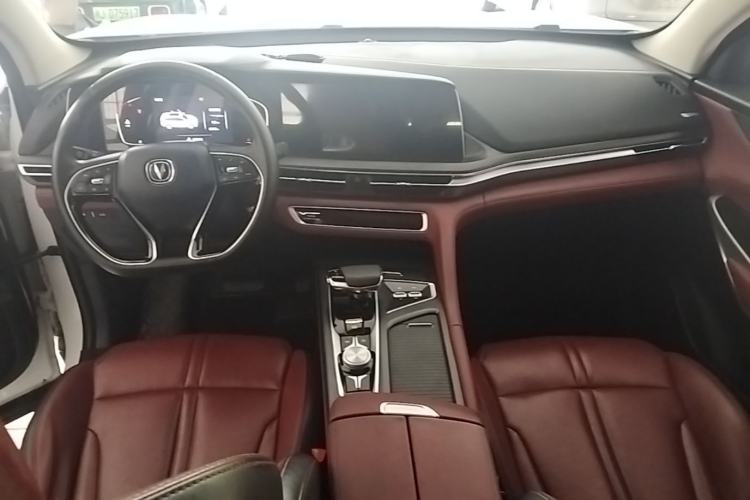 Used CHANGAN CS75 PLUS 2020 2.0T Automatic Pilot Version Center Console