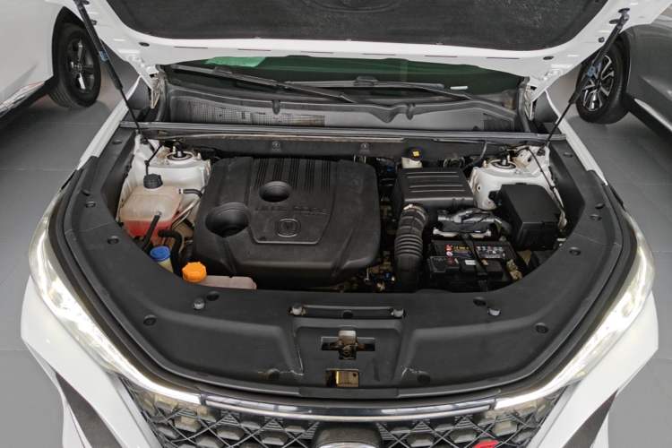 Used CHANGAN CS75 PLUS 2020 1.5T Automatic Prestige Edition Engine Bay