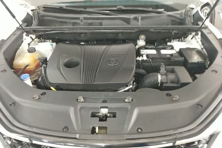 Used CHANGAN CS75 PLUS 2020 2.0T Automatic Pilot Version Engine Bay