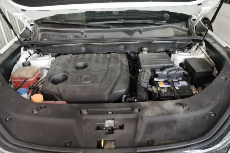 Used CHANGAN CS75 PLUS 2020 1.5T Automatic Prestige Edition Engine Bay