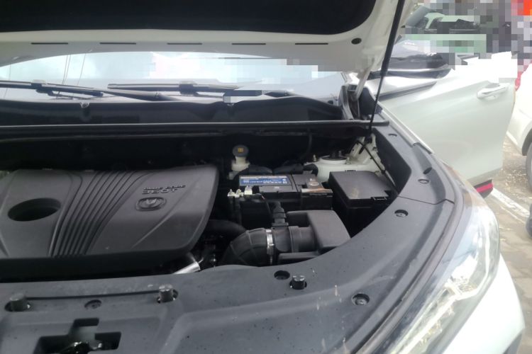 Used CHANGAN CS75 PLUS 2020 2.0T Automatic Flagship Edition Engine Bay Left