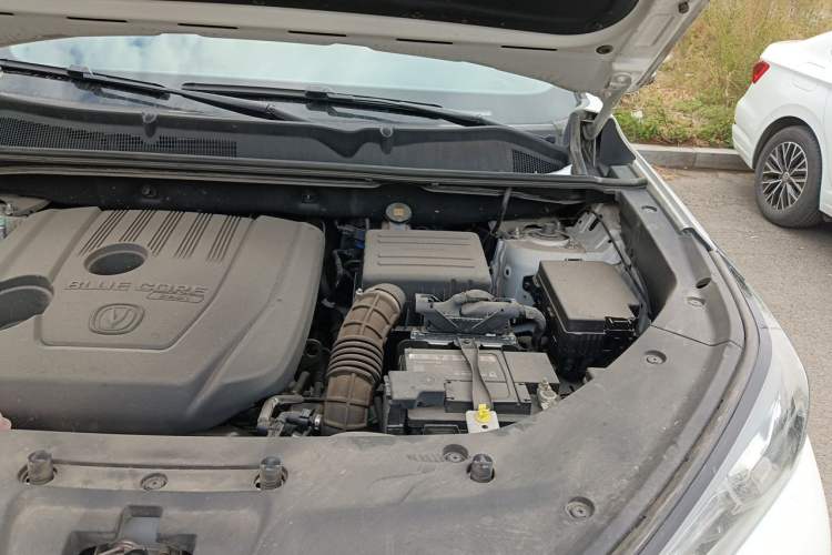 Used CHANGAN CS75 PLUS 2020 1.5T Automatic Luxury Version Engine Bay Left