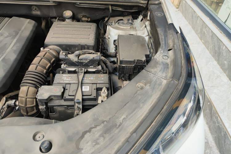 Used CHANGAN CS75 PLUS 2020 1.5T Automatic Prestige Edition Engine Bay Left