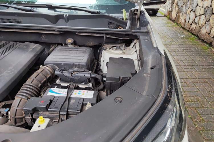 Used CHANGAN CS75 PLUS 2020 1.5T Automatic Luxury Version Engine Bay Left