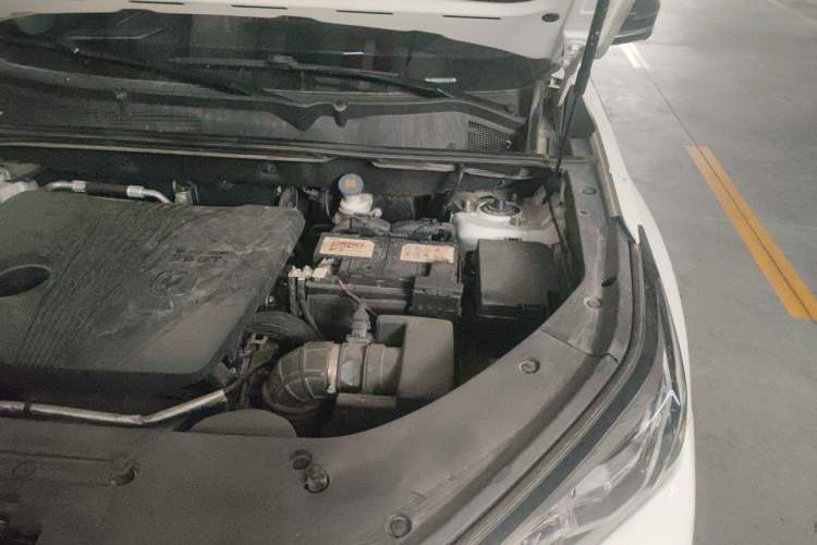 Used CHANGAN CS75 PLUS 2020 2.0T Automatic Flagship Edition Engine Bay Left