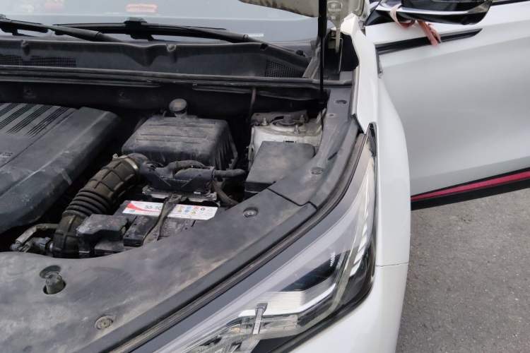 Used CHANGAN CS75 PLUS 2020 1.5T Automatic Prestige Edition Engine Bay Left