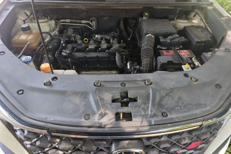 Used CHANGAN CS75 PLUS 2020 1.5T Automatic Elite Edition Engine Bay