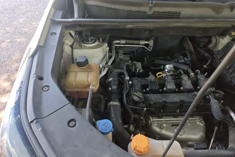Used CHANGAN CS75 PLUS 2020 1.5T Automatic Elite Edition Engine Bay Right