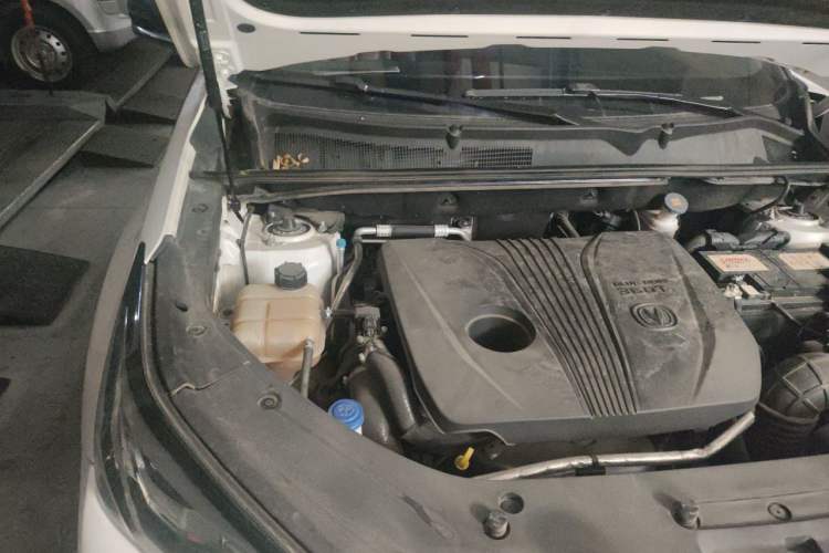 Used CHANGAN CS75 PLUS 2020 2.0T Automatic Flagship Edition Engine Bay Right