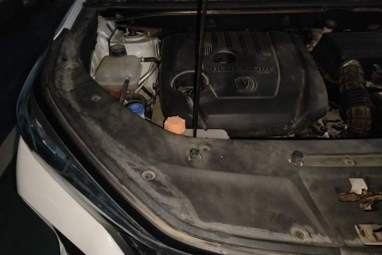 Used CHANGAN CS75 PLUS 2020 1.5T Automatic Luxury Version Engine Bay Right