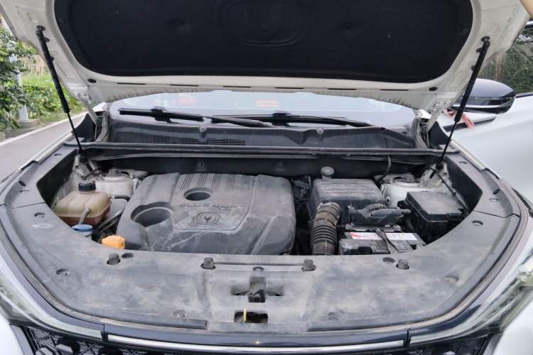 Used CHANGAN CS75 PLUS 2020 1.5T Automatic Prestige Edition Engine Bay