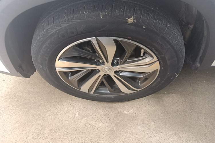 Used CHANGAN CS75 PLUS 2020 1.5T Automatic Luxury Version Exterior 4