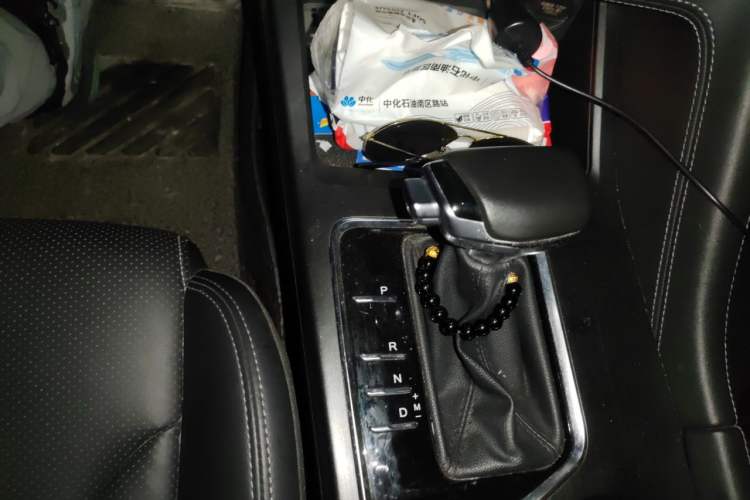 Used CHANGAN CS75 PLUS 2020 1.5T Automatic Luxury Version Gear Lever