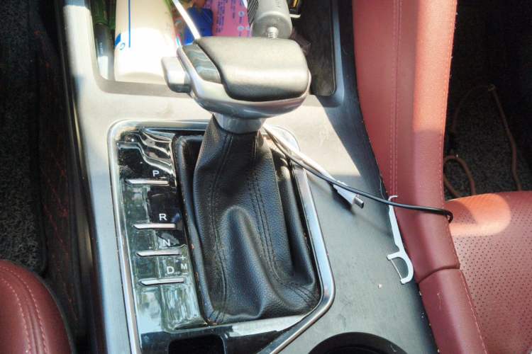Used CHANGAN CS75 PLUS 2020 1.5T Automatic Luxury Version Gear Lever